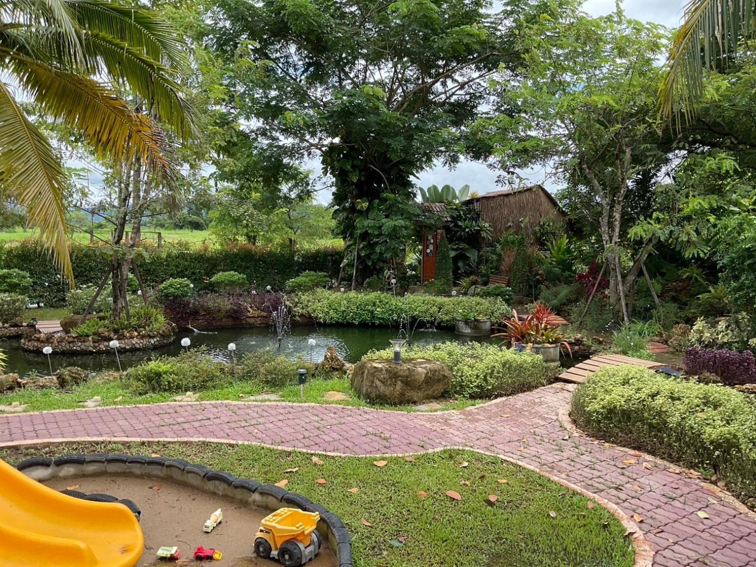 Mana-an Hill มานาอันเลคฮิลล์รีสอร์ต Resort
